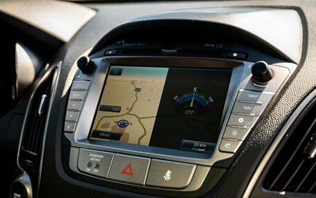 Hyundai ix35 I рестайлинг, 2013 год, 1 600 000 рублей, 19 фотография