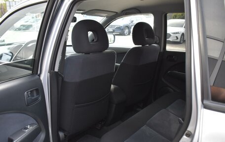 Mitsubishi Outlander III рестайлинг 3, 2007 год, 640 000 рублей, 11 фотография