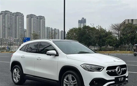 Mercedes-Benz GLA, 2021 год, 2 150 000 рублей, 3 фотография