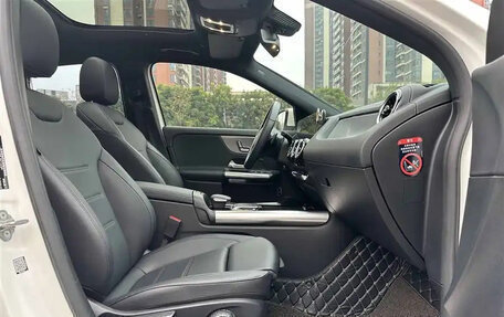 Mercedes-Benz GLA, 2021 год, 2 150 000 рублей, 11 фотография