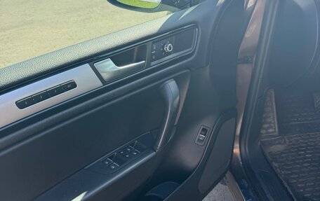 Volkswagen Touareg III, 2013 год, 2 500 000 рублей, 7 фотография