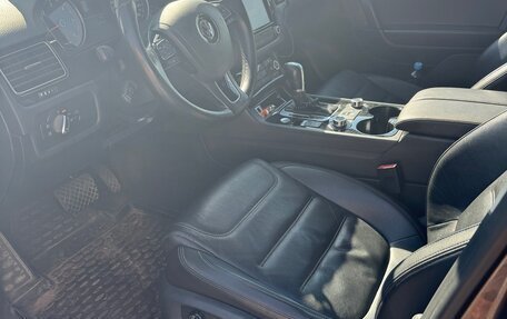 Volkswagen Touareg III, 2013 год, 2 500 000 рублей, 4 фотография