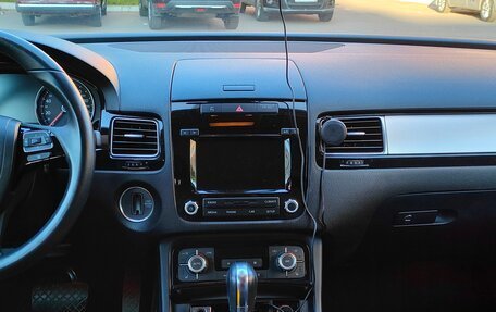 Volkswagen Touareg III, 2013 год, 2 500 000 рублей, 5 фотография