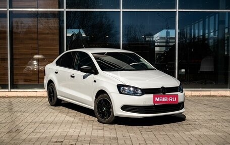 Volkswagen Polo VI (EU Market), 2015 год, 868 200 рублей, 5 фотография