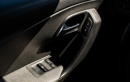 Volkswagen Polo VI (EU Market), 2015 год, 868 200 рублей, 21 фотография