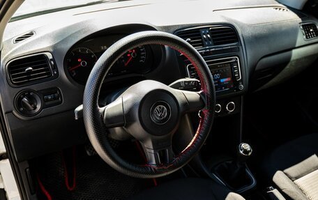 Volkswagen Polo VI (EU Market), 2015 год, 868 200 рублей, 12 фотография