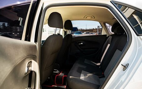 Volkswagen Polo VI (EU Market), 2015 год, 868 200 рублей, 14 фотография