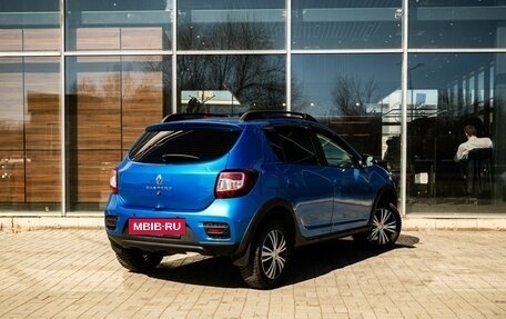 Renault Sandero II рестайлинг, 2020 год, 1 419 600 рублей, 2 фотография