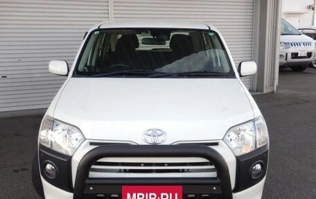 Toyota Probox I, 2018 год, 650 000 рублей, 2 фотография