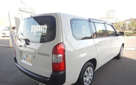 Toyota Probox I, 2018 год, 650 000 рублей, 5 фотография