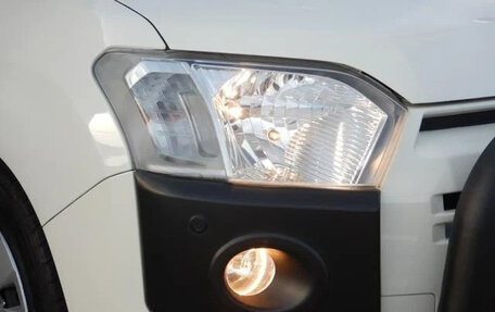 Toyota Probox I, 2018 год, 650 000 рублей, 11 фотография