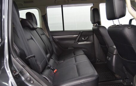 Mitsubishi Pajero IV, 2012 год, 2 350 000 рублей, 25 фотография