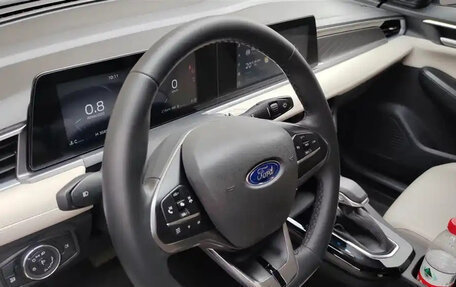 Ford Escort, 2021 год, 1 260 000 рублей, 14 фотография