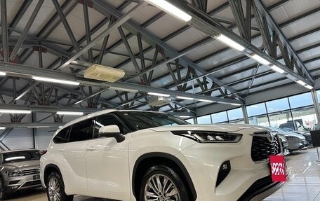 Toyota Highlander, 2025 год, 5 999 000 рублей, 16 фотография