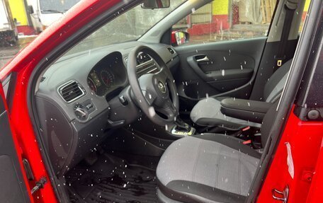 Volkswagen Polo VI (EU Market), 2011 год, 600 000 рублей, 9 фотография