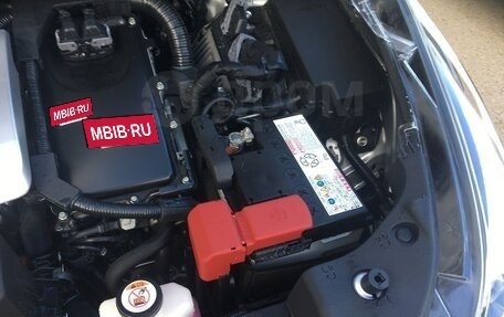 Toyota Prius IV XW50, 2017 год, 1 860 000 рублей, 6 фотография