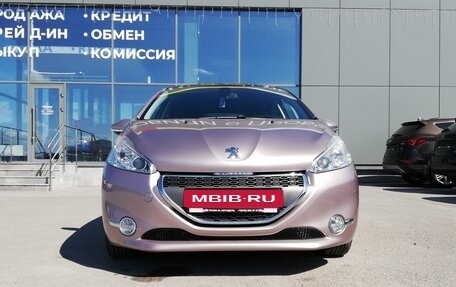 Peugeot 208 II, 2013 год, 1 065 000 рублей, 4 фотография