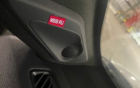 Toyota RAV4, 2019 год, 3 199 000 рублей, 4 фотография