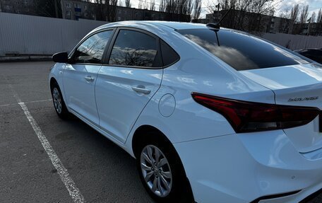 Hyundai Solaris II рестайлинг, 2019 год, 1 185 000 рублей, 9 фотография