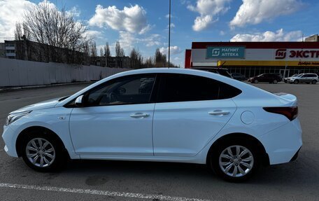 Hyundai Solaris II рестайлинг, 2019 год, 1 185 000 рублей, 8 фотография