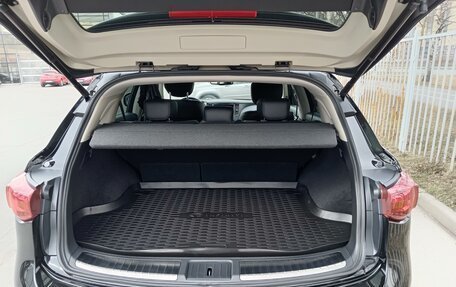 Infiniti QX70, 2014 год, 5 750 000 рублей, 10 фотография