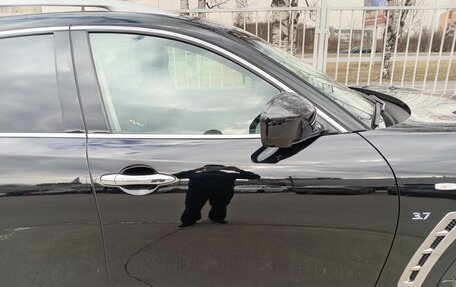 Infiniti QX70, 2014 год, 5 750 000 рублей, 38 фотография
