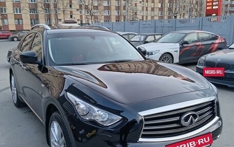 Infiniti QX70, 2014 год, 5 750 000 рублей, 31 фотография