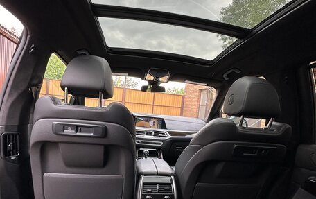 BMW X7, 2021 год, 9 000 000 рублей, 10 фотография