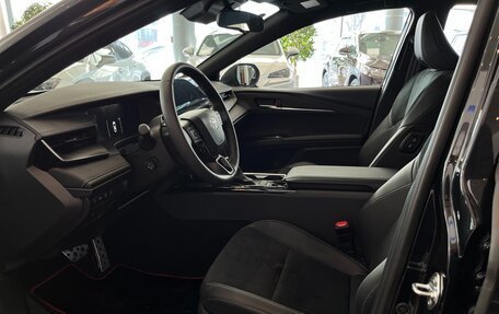 Toyota Camry, 2025 год, 4 999 000 рублей, 15 фотография