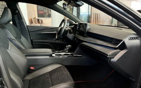 Toyota Camry, 2025 год, 4 999 000 рублей, 11 фотография