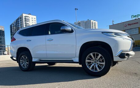 Mitsubishi Pajero Sport III рестайлинг, 2019 год, 2 890 000 рублей, 8 фотография
