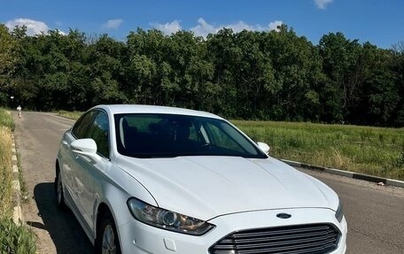 Ford Mondeo V, 2015 год, 1 429 000 рублей, 2 фотография
