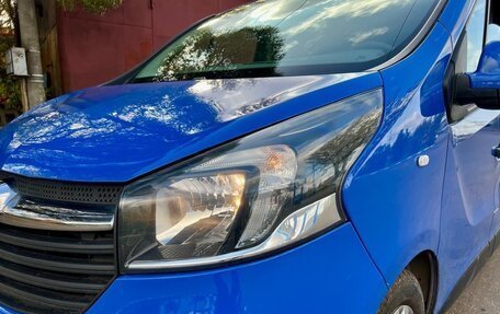 Opel Vivaro B, 2017 год, 2 625 000 рублей, 2 фотография