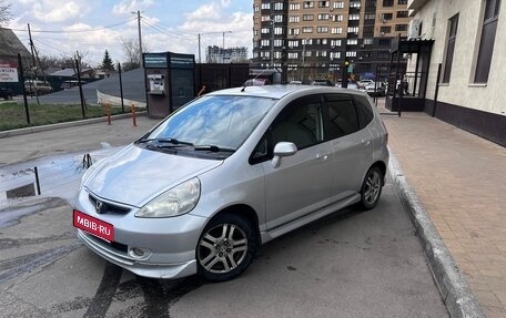 Honda Fit III, 2002 год, 449 000 рублей, 1 фотография