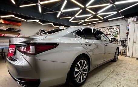 Lexus ES VII, 2019 год, 3 900 000 рублей, 5 фотография