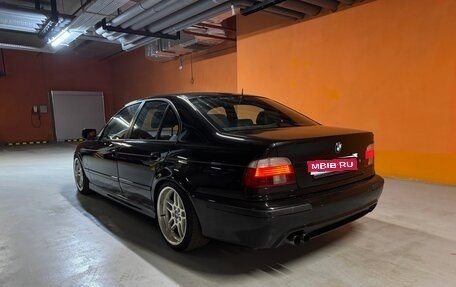 BMW 5 серия, 2001 год, 970 000 рублей, 1 фотография