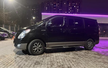 Hyundai Grand Starex Grand Starex I рестайлинг 2, 2017 год, 2 200 000 рублей, 5 фотография