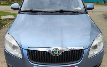 Skoda Fabia II, 2008 год, 560 000 рублей, 2 фотография