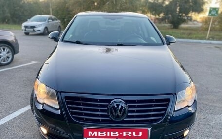 Volkswagen Passat B6, 2006 год, 699 000 рублей, 2 фотография