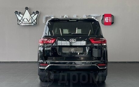 Toyota Land Cruiser, 2022 год, 9 950 000 рублей, 4 фотография