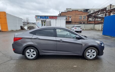 Hyundai Solaris II рестайлинг, 2016 год, 939 000 рублей, 2 фотография