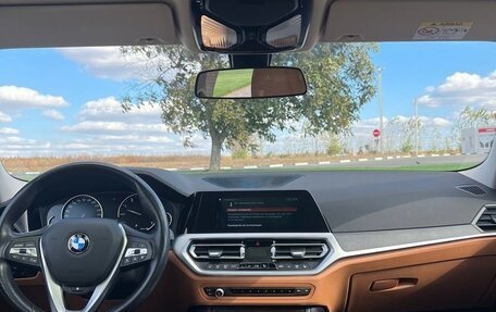 BMW 3 серия, 2020 год, 3 550 000 рублей, 10 фотография