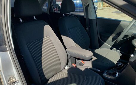 Volkswagen Polo VI (EU Market), 2012 год, 850 000 рублей, 25 фотография