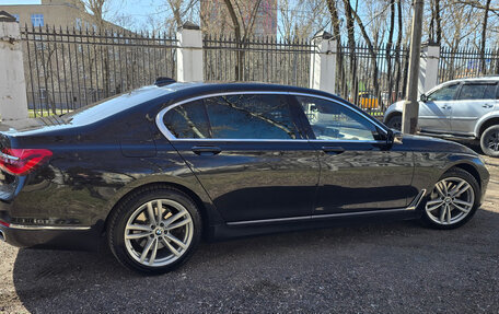 BMW 7 серия, 2017 год, 2 990 000 рублей, 2 фотография