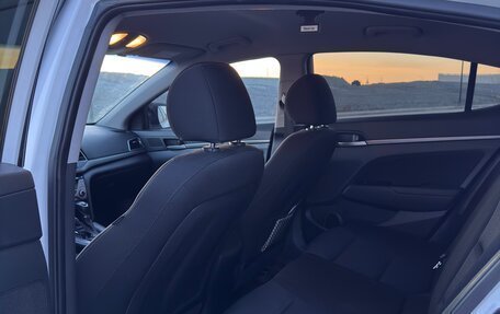 Hyundai Elantra VI рестайлинг, 2016 год, 1 480 000 рублей, 12 фотография