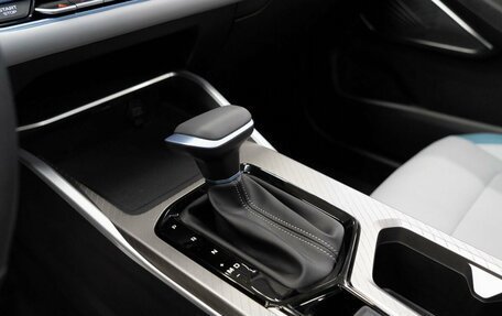Geely Emgrand, 2024 год, 2 663 990 рублей, 14 фотография