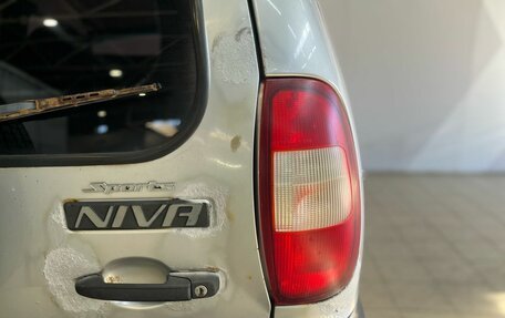 Chevrolet Niva I рестайлинг, 2004 год, 199 000 рублей, 10 фотография