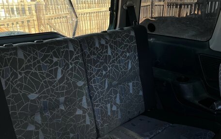 Mitsubishi Pajero iO, 1999 год, 370 000 рублей, 7 фотография