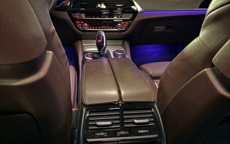 BMW 5 серия, 2019 год, 3 600 000 рублей, 12 фотография