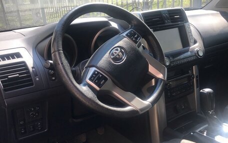 Toyota Land Cruiser Prado 150 рестайлинг 2, 2013 год, 4 400 000 рублей, 4 фотография